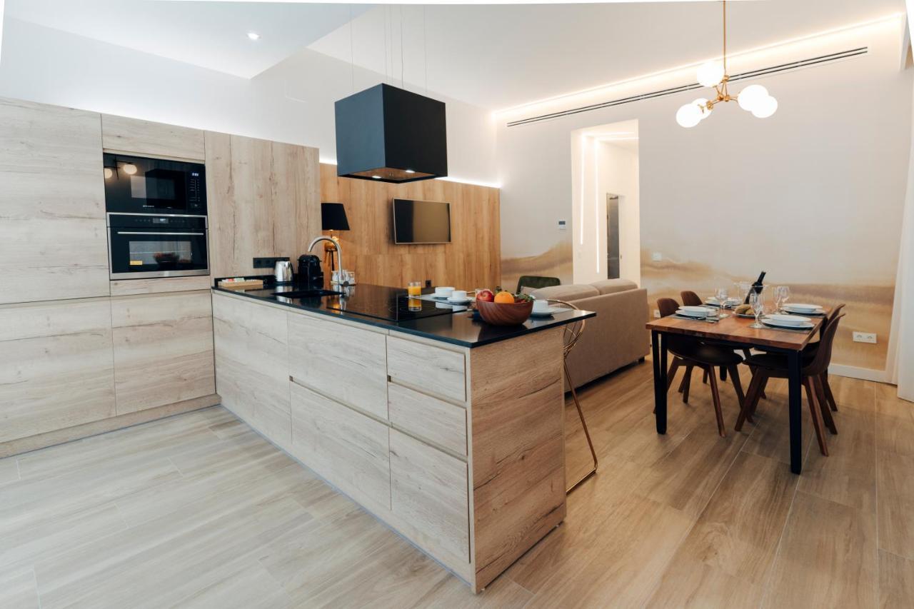 Galmen Suites Siviglia Esterno foto
